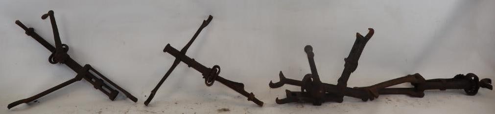 Group of 4 Early Automobile Rim and Tire Multi Tools (1 of 6)