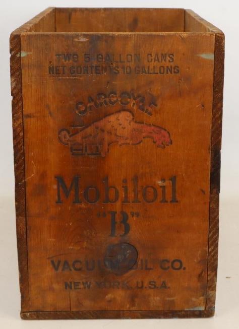 Gargoyle Mobiloil "B" Two 5 Gallon Oil Can Shipping Crate (1 of 7)