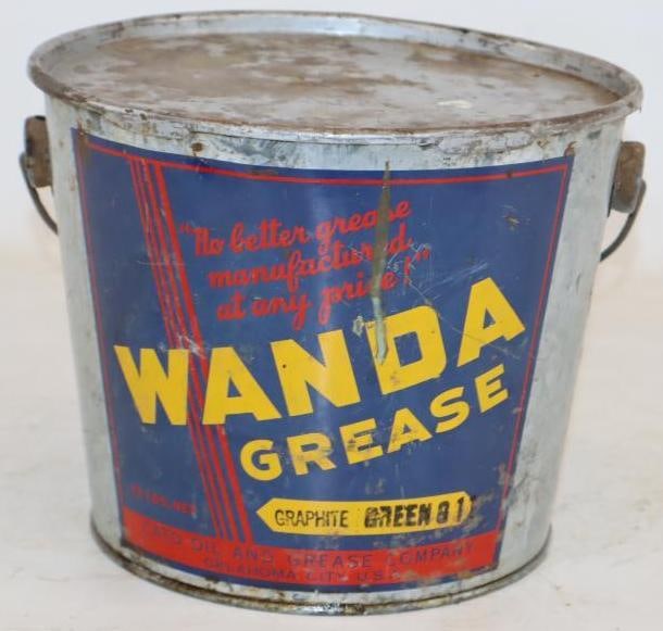 Wanda Ten Pound Grease Can (1 of 2)