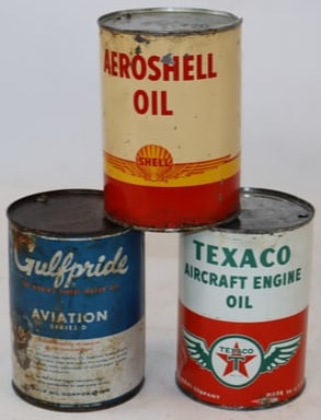 Group of 3 Texaco, Gulf, & Shell Aviation 1 quart metal oil cans (1 of 2)