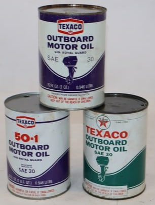 Group of 3 Different Texaco Outboard 1 Quart Metal Oil Cans (1 of 2)
