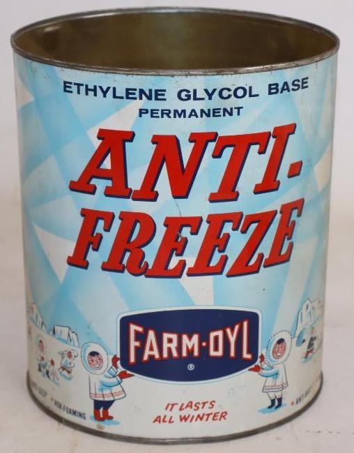 Farm Oyl Antifreeze Metal One Gallon Oil Can: Missing lid. Empty. 128oz