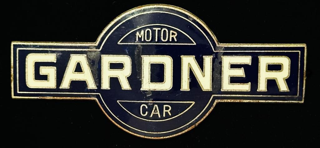 1924 Gardner Radiator Emblem (1 of 2)