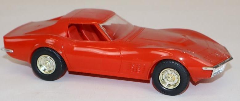 1970 Chevrolet Corvette Stingray Dealership Promotional Model Car (1 of 3)