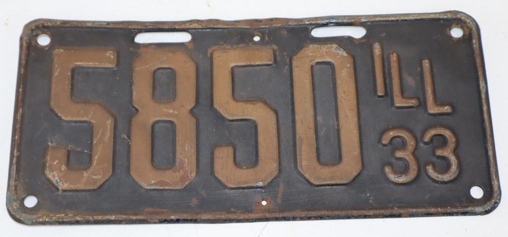 1933 Embossed Illinois Motorcycle License Plate #5850: 9.5" x 4.5"