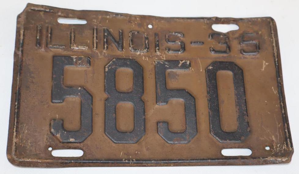 1935 Embossed Illinois Motorcycle License Plate #5850: 9" x 5.5"