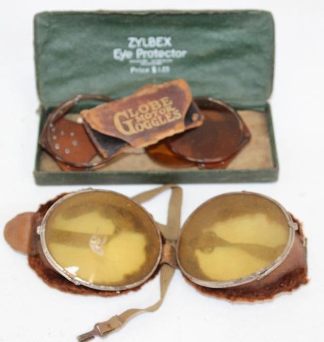 Group of 2 Early Automobile Eye Protector Globe Motor Goggles (1 of 6)