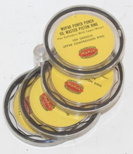 Mopar Compression Ring Countertop Advertising Display: 3.25" x 3.75" x 1.5"