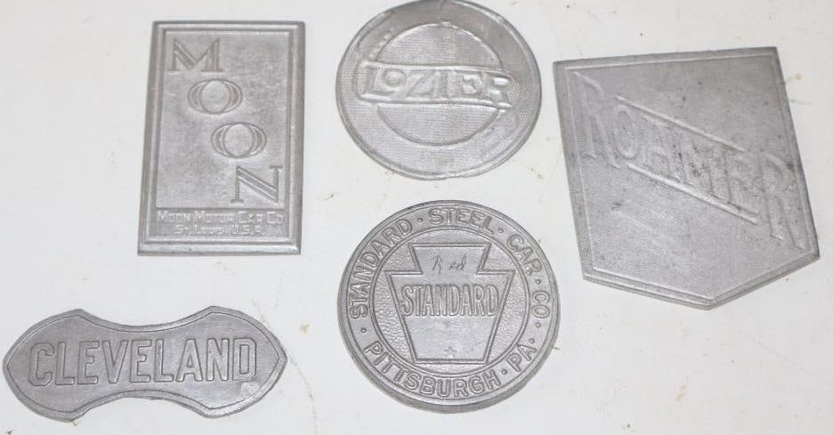 Group of 5 Reproduction Aluminum Automobile Emblems (1 of 4)