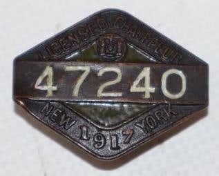 1917 New York Brass Licensed Chauffeur Hat Badge (1 of 2)