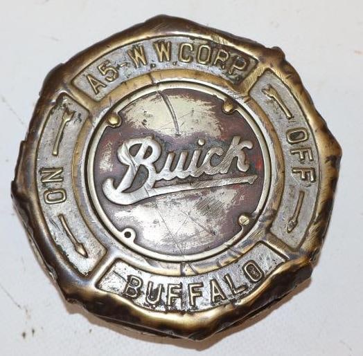 Embossed Buick Brass Threaded Automobile Hubcap (1 of 2)