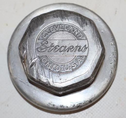 Stearn's Knight Embossed Aluminum Threaded Automobile Hubcap (1 of 2)