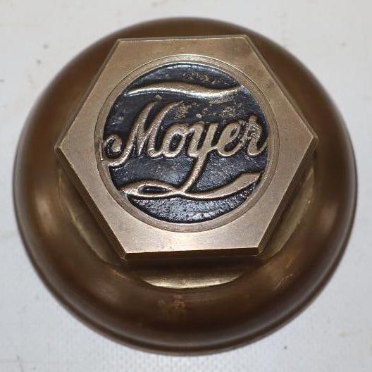 Moyer Embossed Brass Threaded Automobile Hubcap (1 of 2)