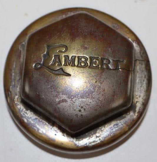 Lambert Brass Threaded Automobile Hubcap (1 of 2)