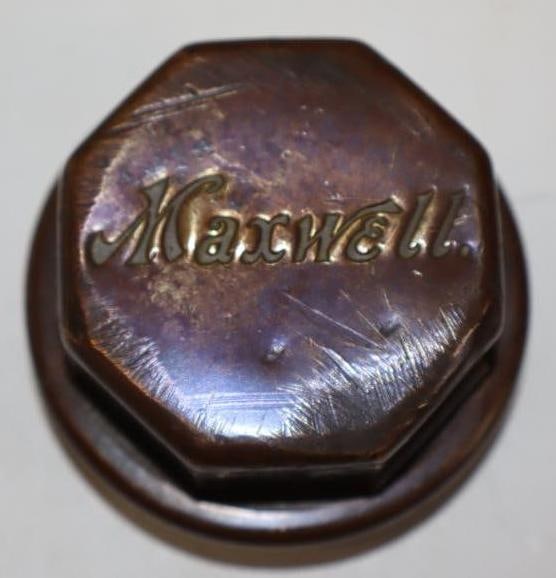 1910's Maxwell Debossed Brass Threaded Automobile Hubcap (1 of 2)