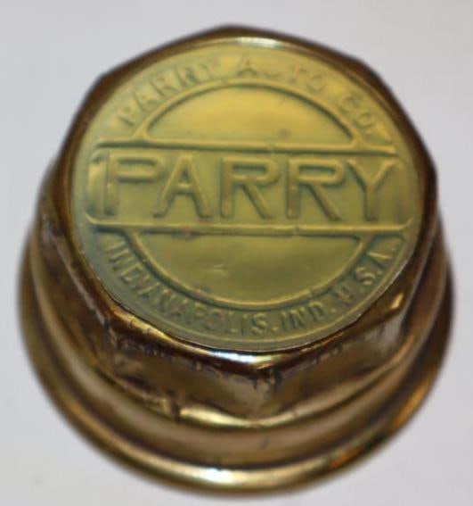 Parry Embossed Brass Threaded Automobile Hubcap (1 of 3)