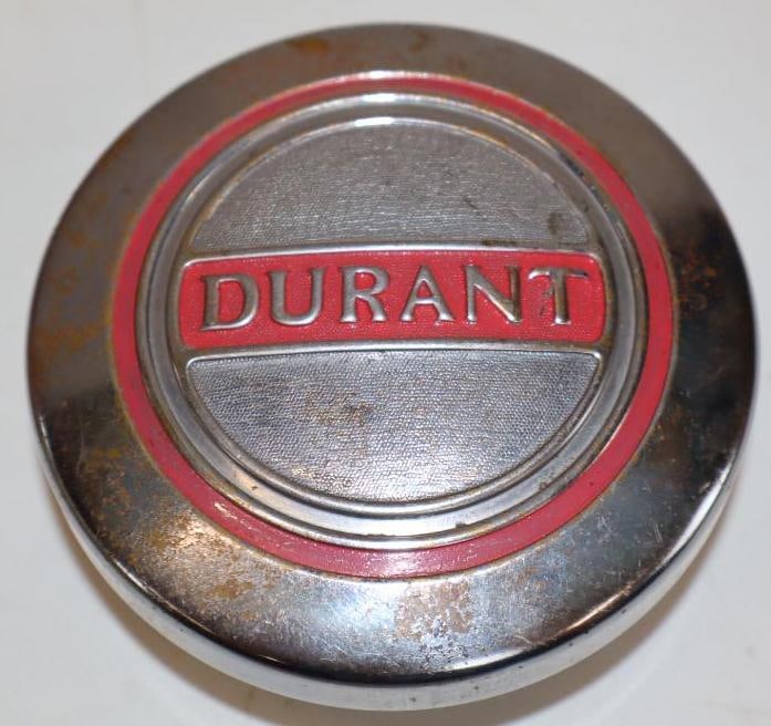 1929 Durant Model 60 Embossed Brass Threaded Automobile Hubcap (1 of 2)