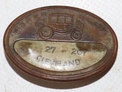 Fisher Body Employee Pinback Badge (1 of 2)