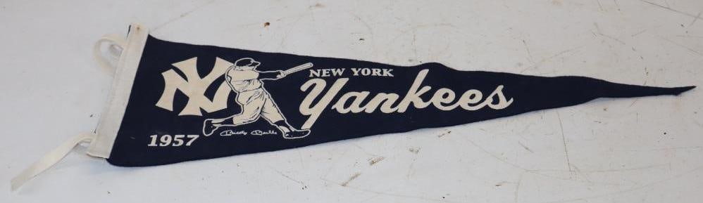 1957 New York Yankees Mickey Mantle Advertising Felt Pennant (1 of 2)
