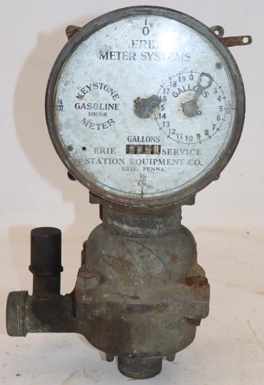 1918 Keystone Gasoline Erie 20 Gallon Meter: 6.5" x 13" x 4.5"