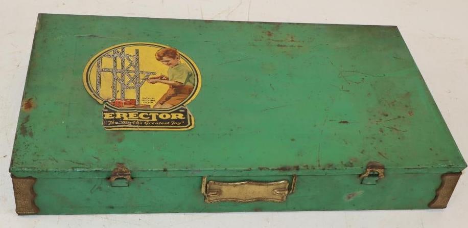 1935 Complete Gilbert Erector Set in Original Metal Carrying Case (1 of 4)