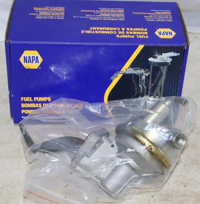 1967 Pontiac GTO Fuel Pump- New in Box (1 of 3)
