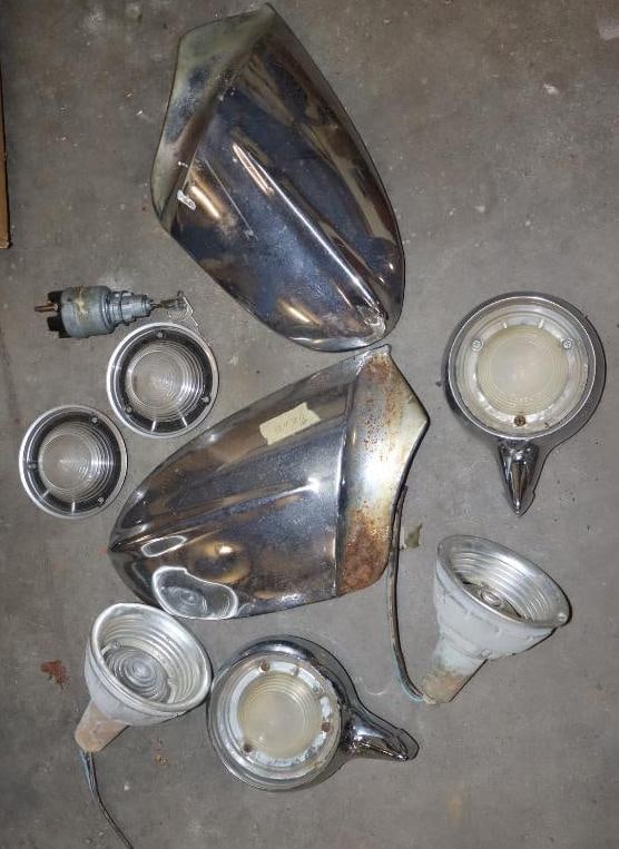 1959 Ford Misc Parts (1 of 4)