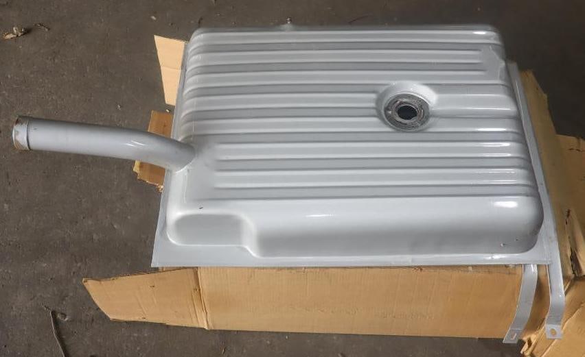 Brand New 1959 Ford Gas Tank with Straps (1 of 6)