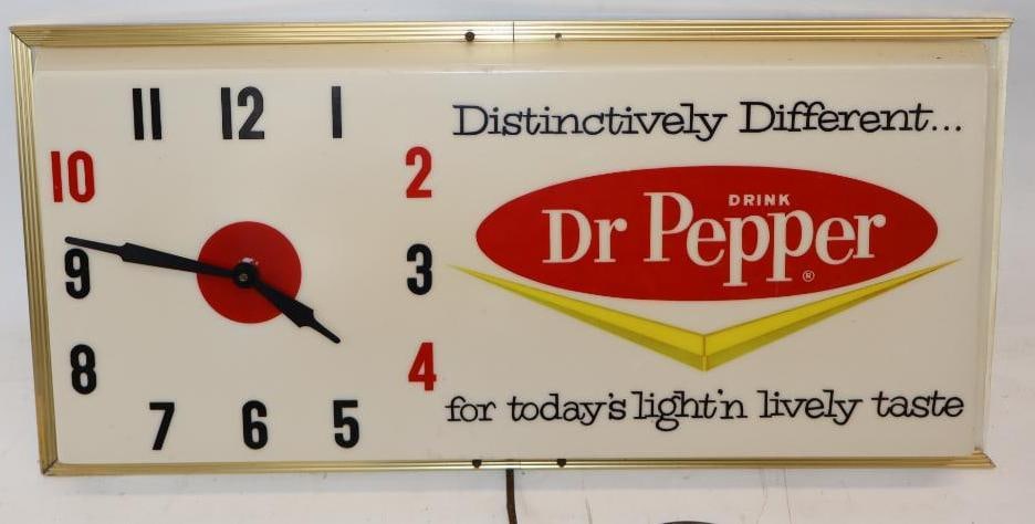 Drink Dr Pepper Light Up Advertising Clock (1 of 8)