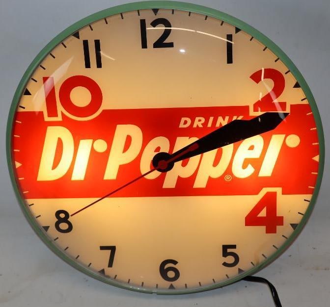 Drink Dr Pepper 10-2-4 Lightup Advertising Clock (1 of 8)