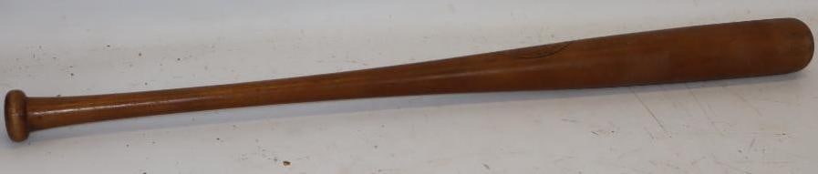 Bobby Avila Leader No9 Louisville Slugger Wooden Baseball Bat (1 of 5)