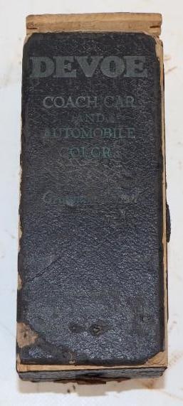 DeVoe Coach Car and Automobile Color Sample Kit: 3" x 5.5" x 2.5", lid is coming apart