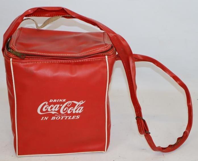 Drink Coca-Cola Vinyl Advertising Lunch Bag: 9" x 6" x 9"