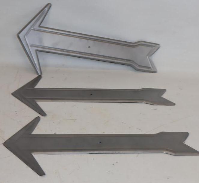 Coke 20" Arrow Extension for Button Sign (1 of 4)