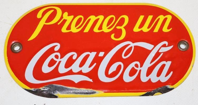 Have a Coca-Cola 1938 Porcelain Door Push (Spanish): 6.25" x 3.25"