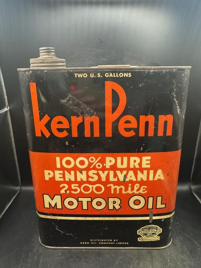 Kern Penn Motor Oil: PA, Good condition, minor imperfections