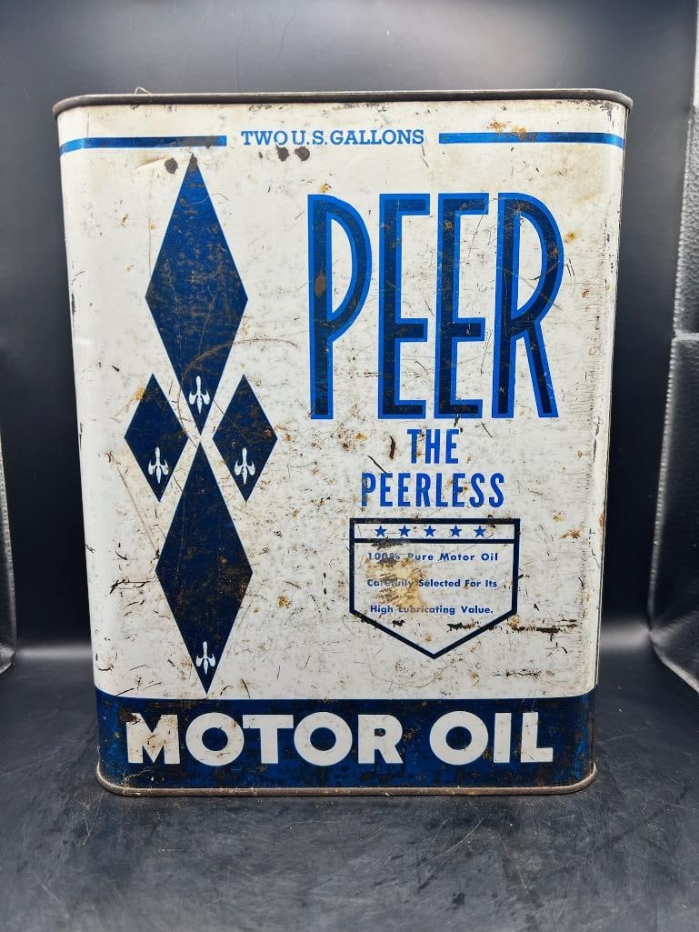 Peer Motor Oil: Fair condition, moderate rust and scrating, metallic and flat blue color