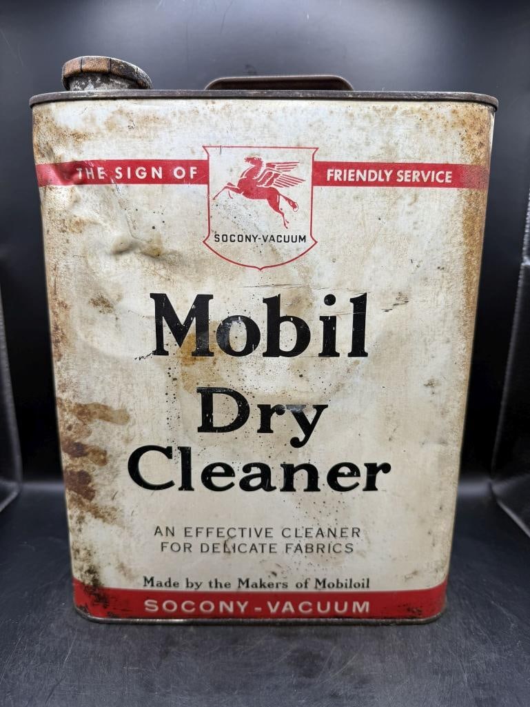 Mobil Dry Cleaner: Rust speckled, unique cap, distressed