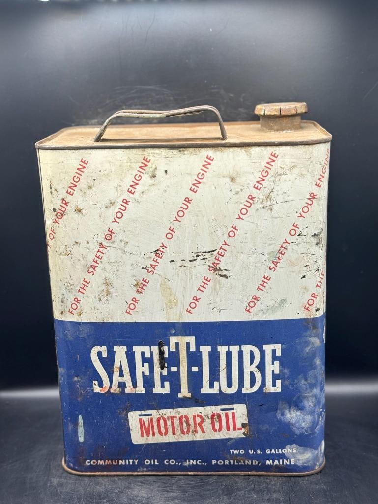 Safe-T-Lube Motor Oil: Portland Maine, Classic colors, good condition,Dent on back