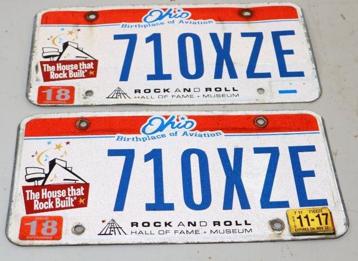 Pair of Ohio Rockin Roll Hall Of Fame Museum Flat License Plate (1 of 2)