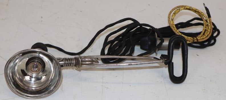 Early Automobile Emergency Accessory Light (1 of 3)