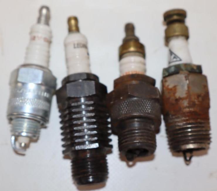Large Group of TNT, Leonard, Mosler, Delta, & Other Early Spark Plugs (1 of 6)