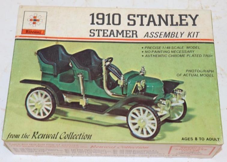 1910 Stanley Stemmer 1/48th Scale Model Kit in Original Box (1 of 4)
