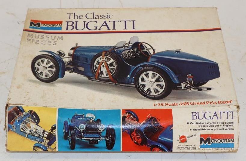 Monogram "The Classic Bugatti" 1/24th Scale Grand Prix Racer Model Kit in Original Box (1 of 4)