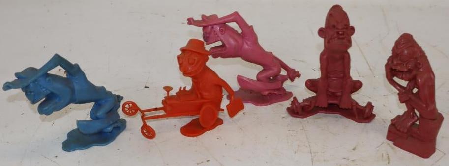 Group of 5 1963 Louis Marx Manny the Wreckless Mariner Big Daddy Eddie Roth Characters (1 of 4)