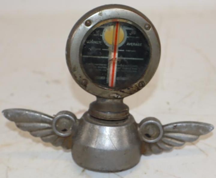 Boyce Universal Model Moto-Meter Mounted on Winged Radiator Cap (1 of 3)