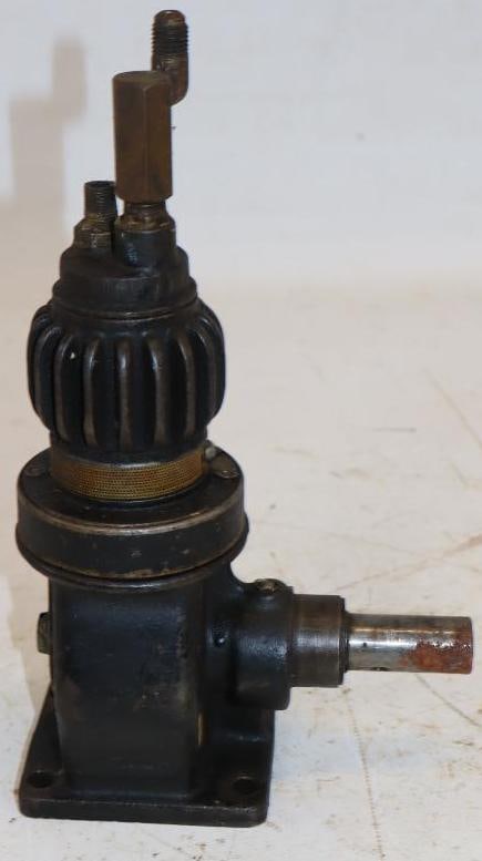 1910s Early Stewart Tire Inflater Pump Model 108-AE: 3x6x9.5