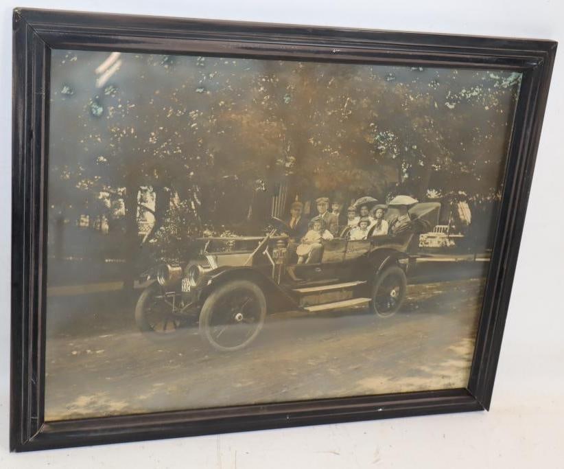 1909 Framed Studebaker Touring Print: 20x16