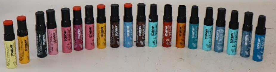 Group of 20 Schwinn Touch up Paint Brushes: 4x1x1 Each