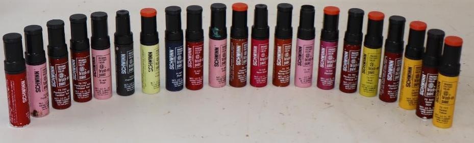 Group of 21 Schwinn Touch up Paint Brushes: 4x1x1 Each
